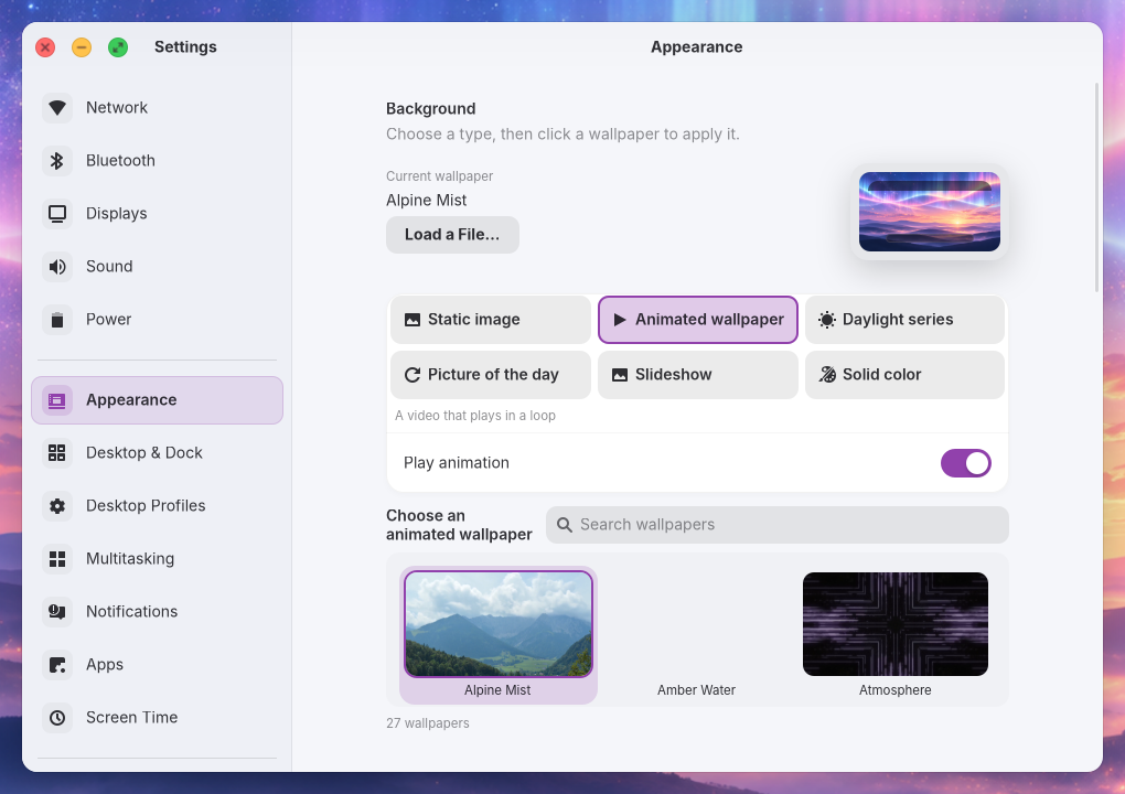 Animated wallpaper selected, with Play animation and the video gallery